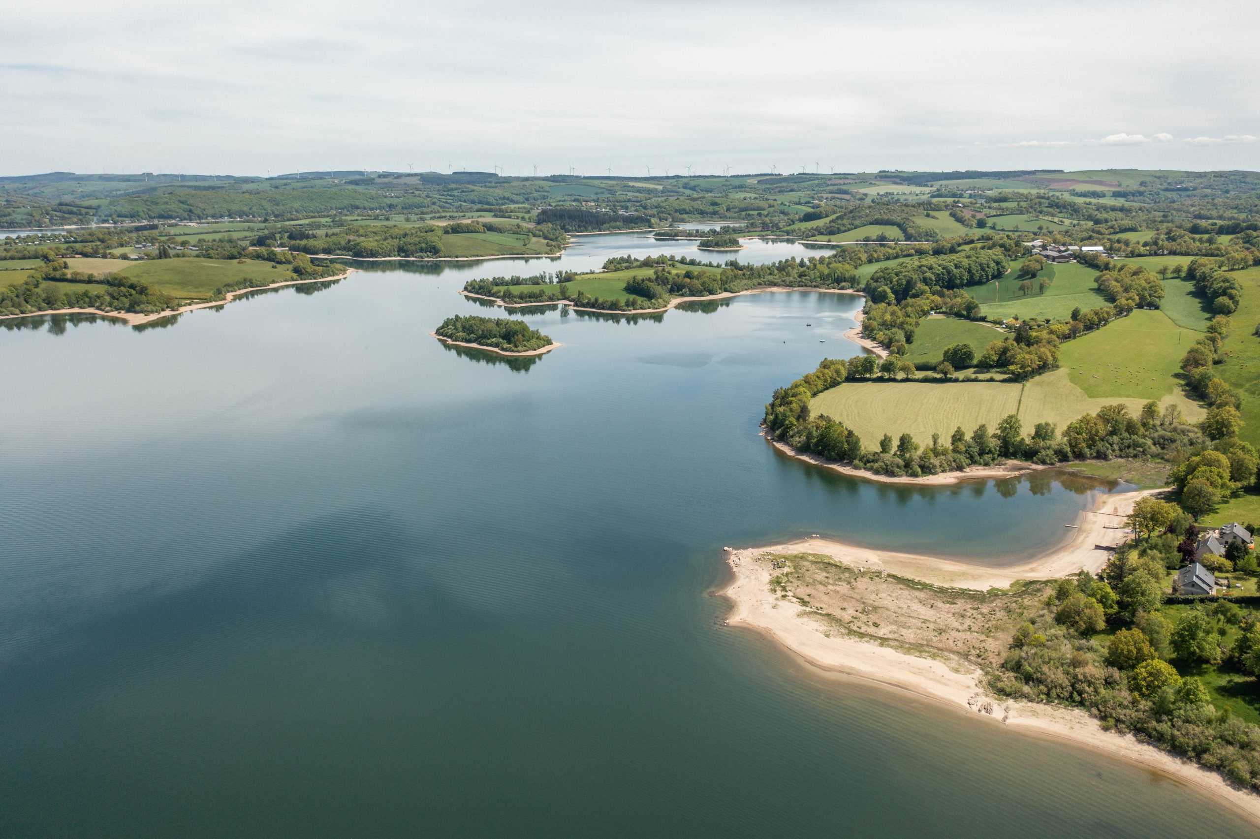 Le barrage de Pareloup